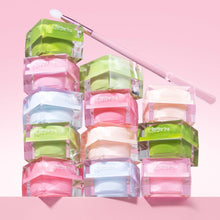 LIP SCRUB AND LIP MASK